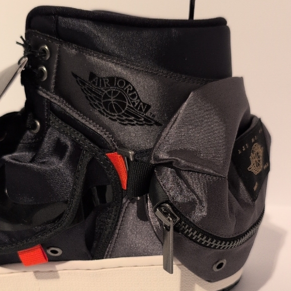 Air Jordan 1 Utility High Stash Black On Black - Picture 14 of 16